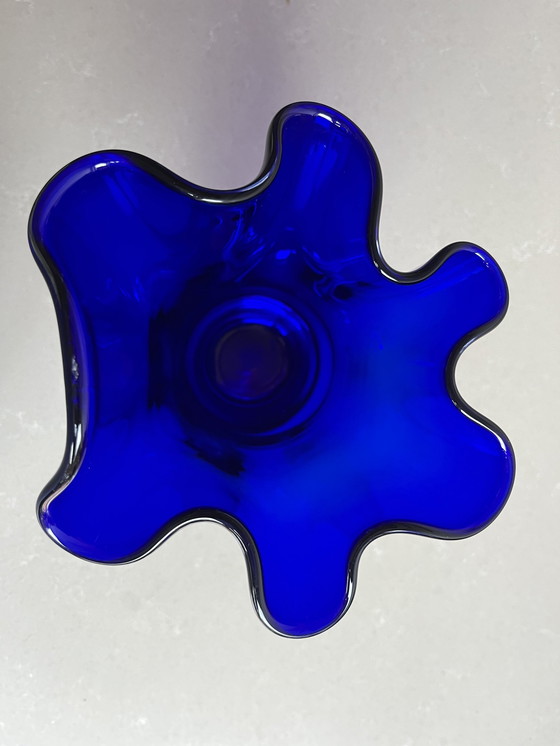 Image 1 of Vintage napkin vase vase blue