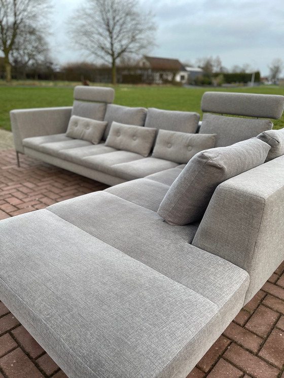 Image 1 of Divano angolare in tessuto grigio Montel