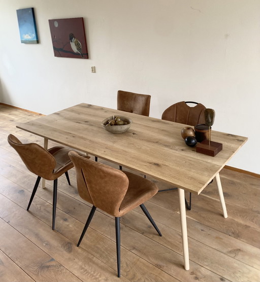 Table de salle à manger van Dam en chêne massif