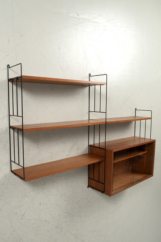 Image 1 of Wall rack with display case 70287