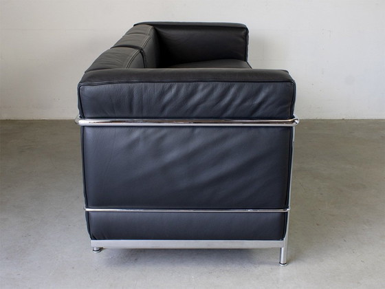 Image 1 of Cassina Lc2 3 -Seater Design Lecorbusier Leather/Black