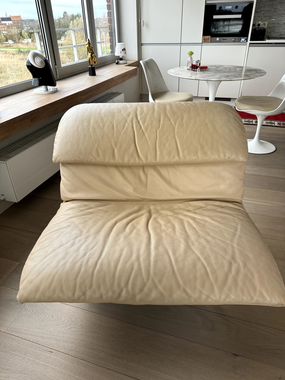 Image 1 of Sillón Wave de cuero beige vainilla de Giovanni Offredi para Saporiti Italia, década de 1970
