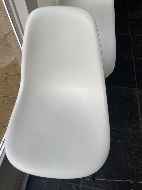 Image 1 of Vitra Eames Chair Dsr