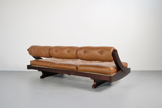 Image 1 of 3-seater Sofa Gs 195 Leather And Rosewood Gianni Songia 1963 Sormani Éditeur
