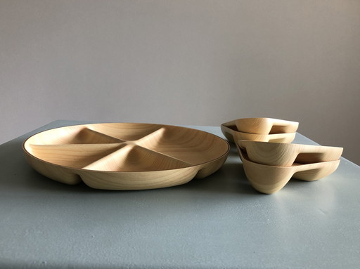 Caleppio Round Bowl And Trays For The Drinks Table