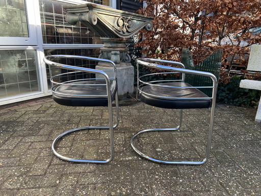 2 Tubular frame chairs from the 1970s