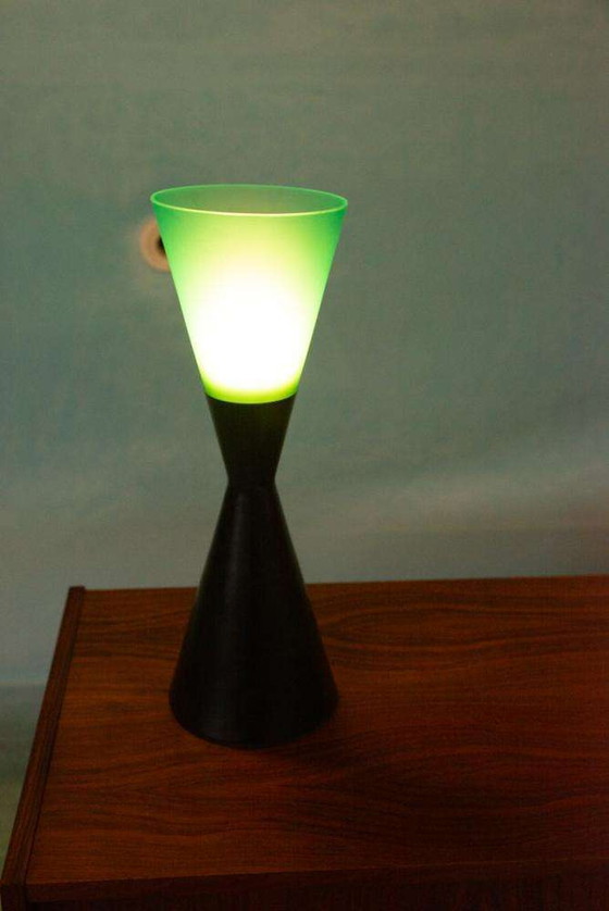 Image 1 of Lampada di design vintage anni '70/'80, stile Memphis diabolo