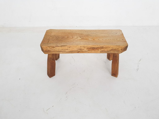 Mesa auxiliar de roble macizo, Países Bajos, década de 1970