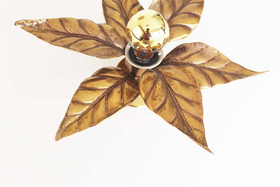 Image 1 of 1X Vintage Hollywood Regency Brass Flower Wall Light