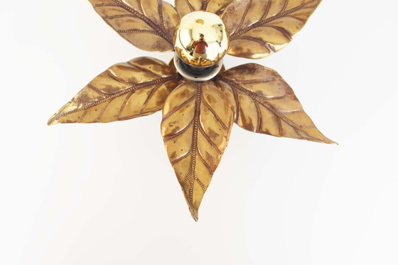 Image 1 of 1X Vintage Hollywood Regency Brass Flower Wall Light