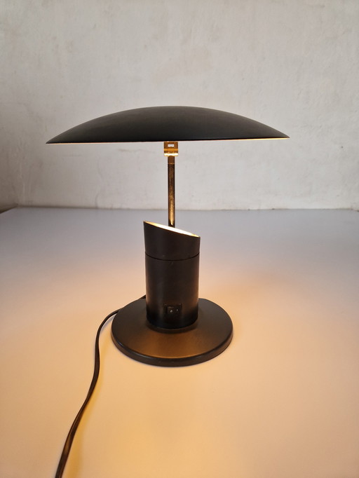 Lampe de table design post-moderne