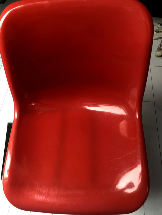 Image 1 of Artifort Spirit Chair Beso Bucket Chair Red