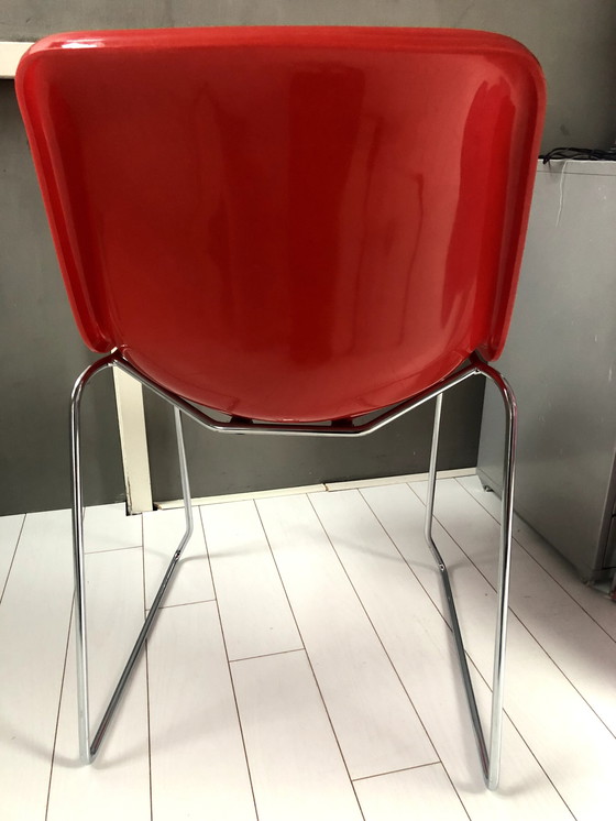 Image 1 of Artifort Spirit Chair Beso Bucket Chair Red