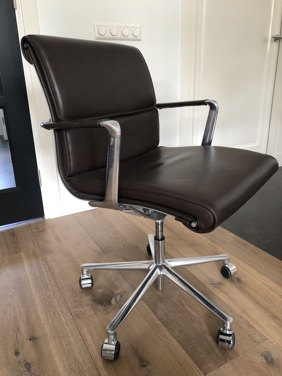 Image 1 of Icf Una Chair Leather Executive Office Chair Medium Back