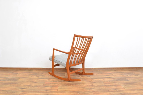 Image 1 of Oak Ml33 Rocking Chair By Hans J. Wegner For A/S Mikael Laursen, 1950S