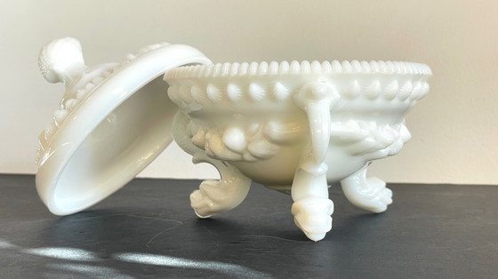 Image 1 of Scatola vintage in vetro opalino "France Boissons"