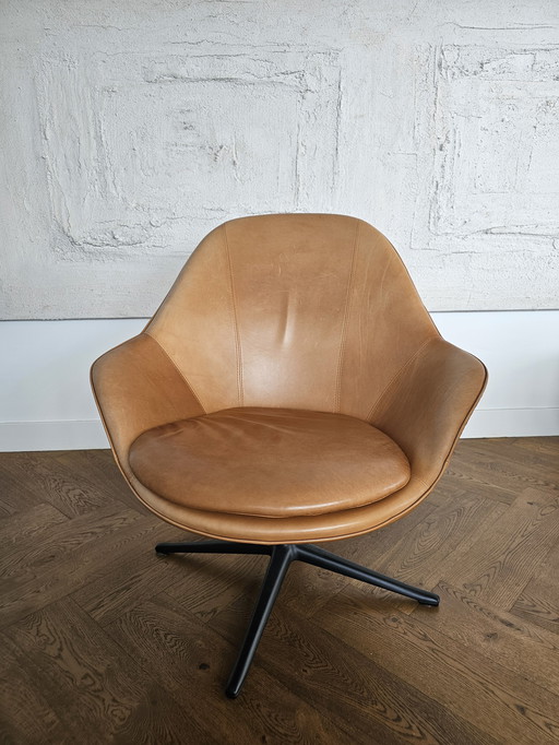 Bo Concept lounge leather chair