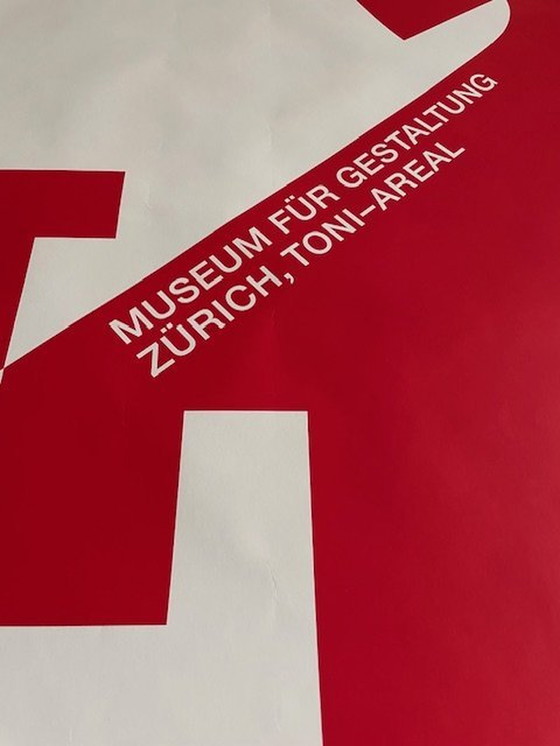 Image 1 of Raffinerie Ag Bally, Red, Museum Für Gestaltung Zürich 2019