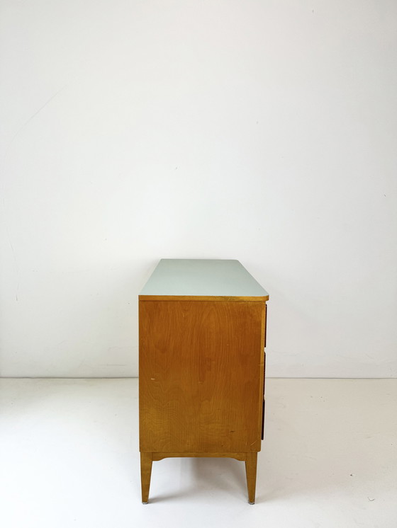 Image 1 of Commode vintage remise à neuf de Suède