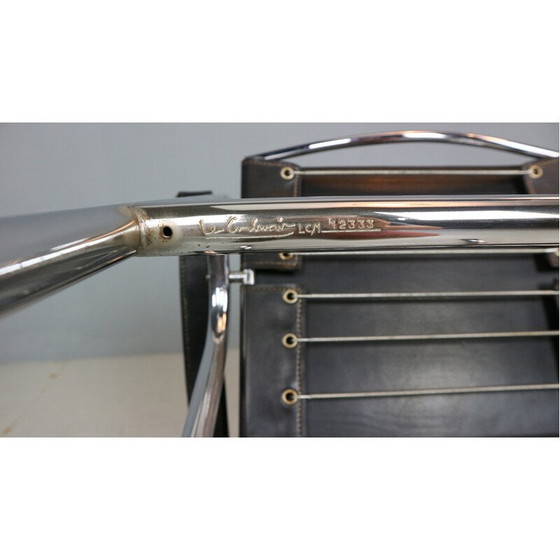 Image 1 of Vintage model LC1 armchair in chrome steel and black leather for Cassina, Italy 1970