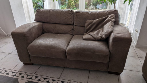 Beautiful 2-Piece Brown Soft Leather Sofa