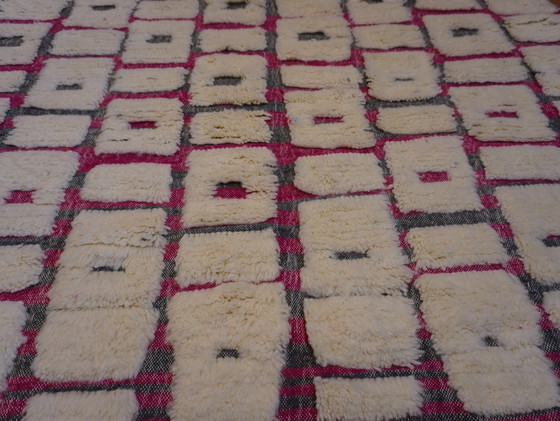 Image 1 of Tapis berbère - 245 cm x 158 cm - laine blanche