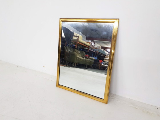Image 1 of Miroir rectangle en laiton vintage