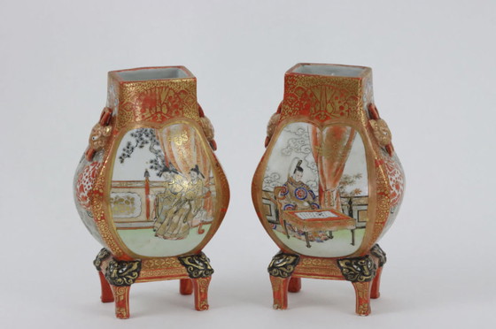 Image 1 of 2x Japanese Kutani vases