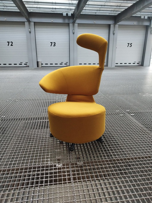 Cassina Aka Biki Chants Chair