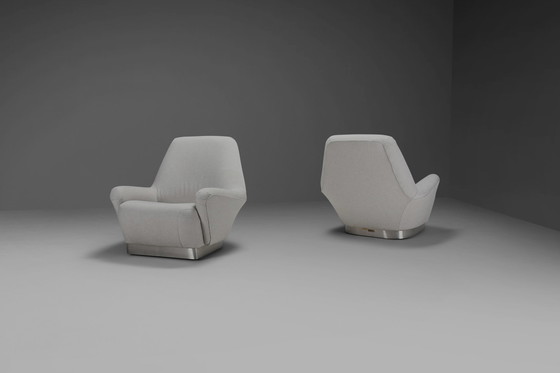 Image 1 of Rare Pair of Grey Fabric and Stainless Steel Lounge Chairs by Gianni Moscatelli