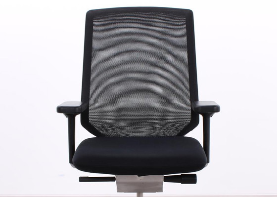 Image 1 of Vitra Meda Pro office chair black