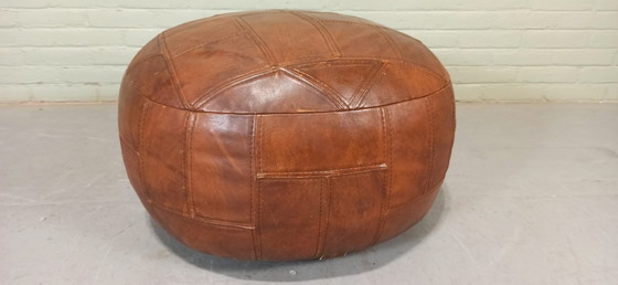 Image 1 of Pouf in pelle vintage, cognac, rotondo