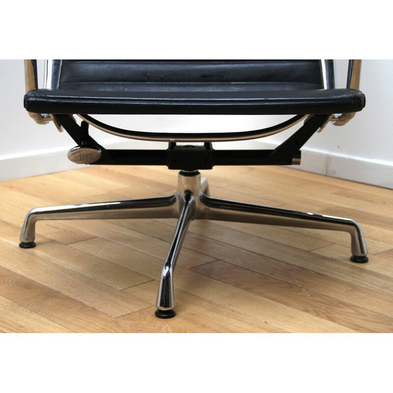 Image 1 of Vintage EA124 office armchair in chrome aluminum and leather by Charles and Ray Eames for Vitra