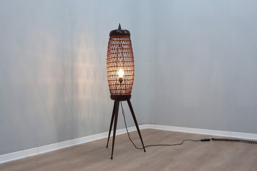 Mid Century Scandinavian Tripode Rattan Floor Lamp 1950S