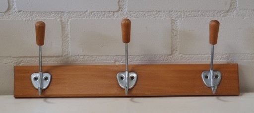 2139 Vintage 1960s Coat Rack Wall Coat Rack