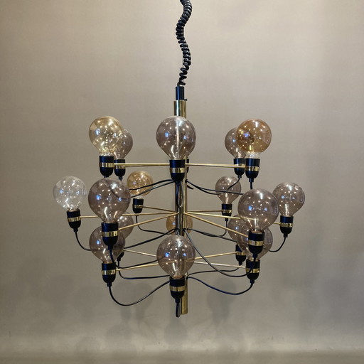 Large Metal Design Hanging Lamp.