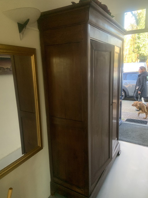 Antique (Wardrobe) Cupboard