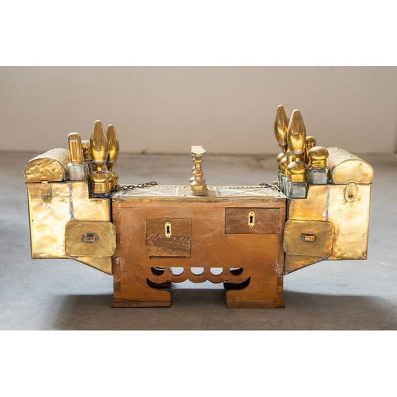 Image 1 of Lucidascarpe vintage in ottone e legno naturale, Turchia 1970