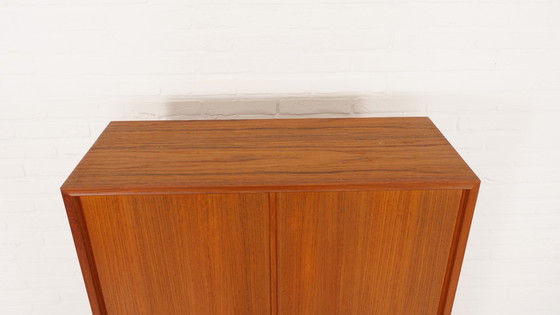 Image 1 of Credenza alta vintage
