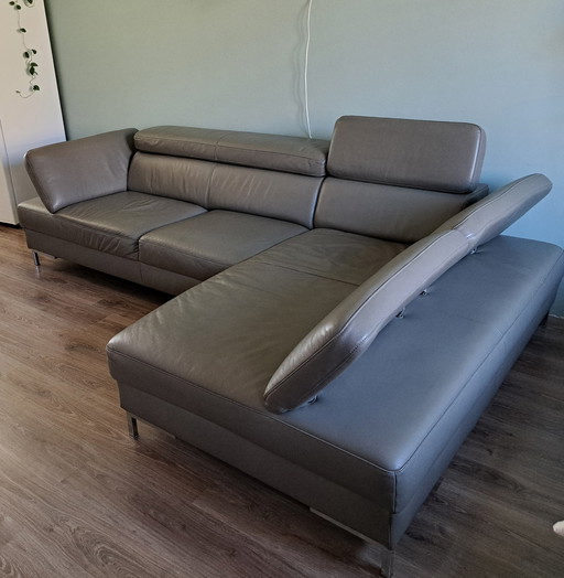 Montèl leather corner sofa