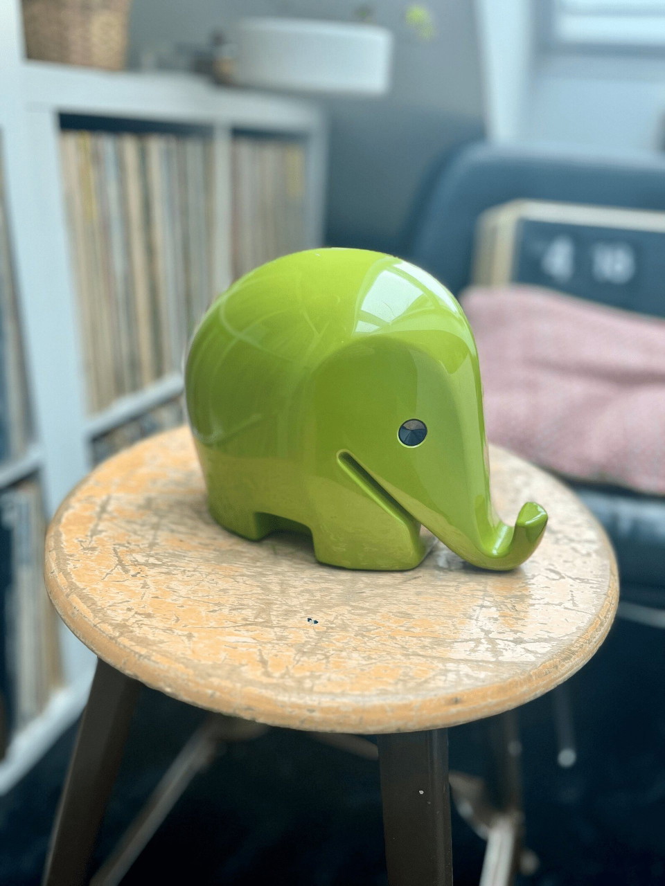 Tirelire éléphant Verte Luigi Colani Pour Dresdner Bank – Année 1970
