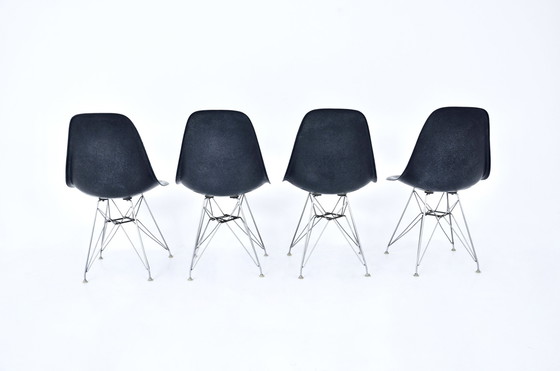 Image 1 of Dining Chairs DSR by Charles & Ray Eames for Herman Miller, 1970s, set of 4