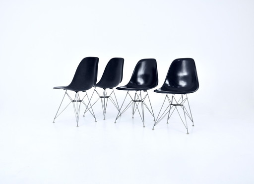 Chaises de salle à manger DSR par Charles & Ray Eames pour Herman Miller, 1970, ensemble de 4