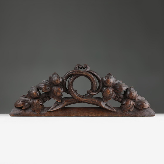 Image 1 of Antique Oak Pediment With Hand-Carved Oak Leaves, 1850