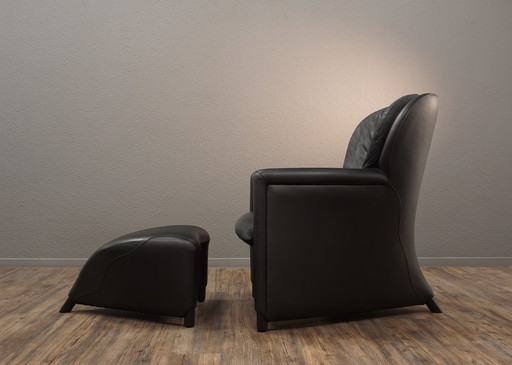 Leolux Excalibur leather armchair & Stools