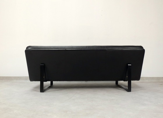 Image 1 of Artifort C683 - 3 seater sofa by Kho Liang in black leather