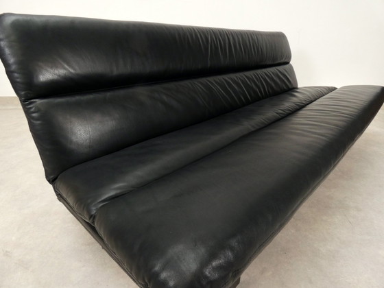 Image 1 of Artifort C683 - 3 seater sofa by Kho Liang in black leather