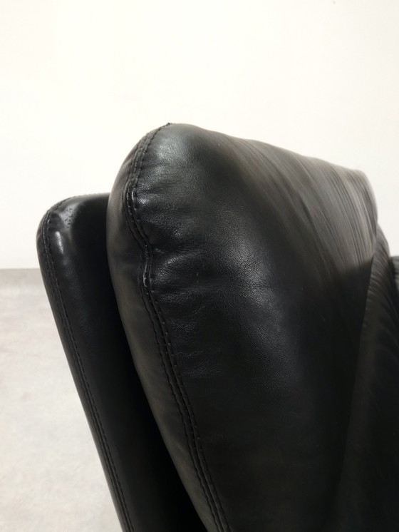 Image 1 of Artifort C683 - 3 seater sofa by Kho Liang in black leather