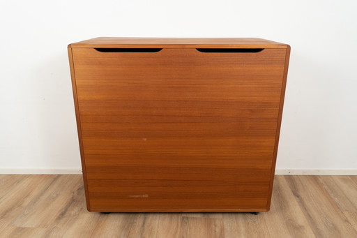 Dyrlund Rolling tv-cabinet