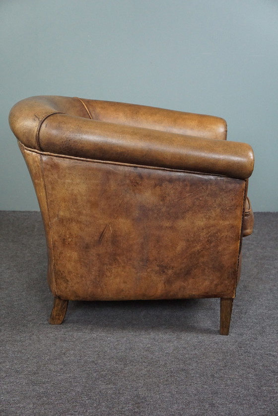 Image 1 of Beautiful comfortable sheep leather club chair